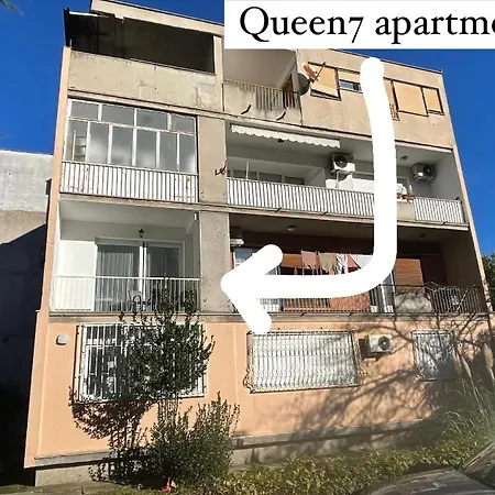 Queen7 Mostar